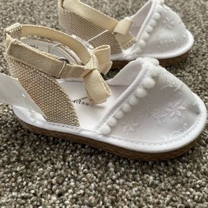 NWT espadrilles